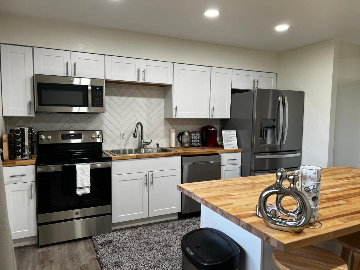 Anchorage Midtown Apartment- Wyoming 1 Luaran gambar
